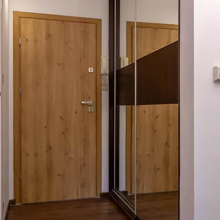 Apartmenty Maria Apartman Tresna